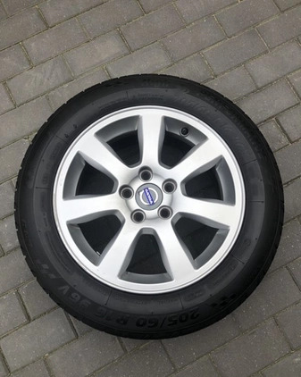 Volvo V70 cena 24500 przebieg: 280353, rok produkcji 2008 z Augustów małe 232